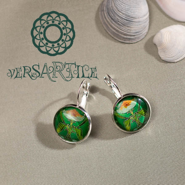 Stilizált virág-mintás fülbevaló