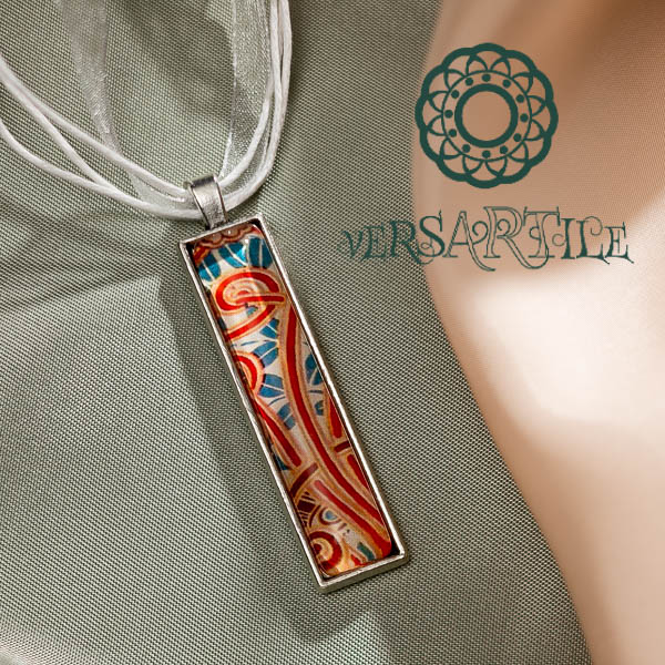 Stilizált inda- és levélmintás nyakék