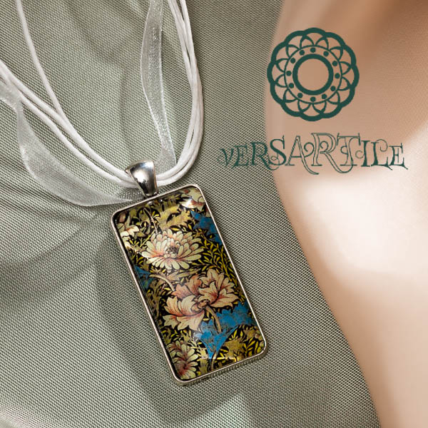 Virágmintás nyakék