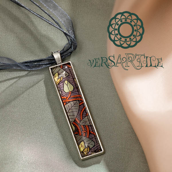 Tündérrózsa-mintás nyakék