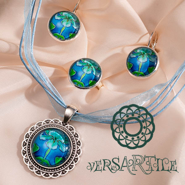 Stilizált virág mintás ékszerszett