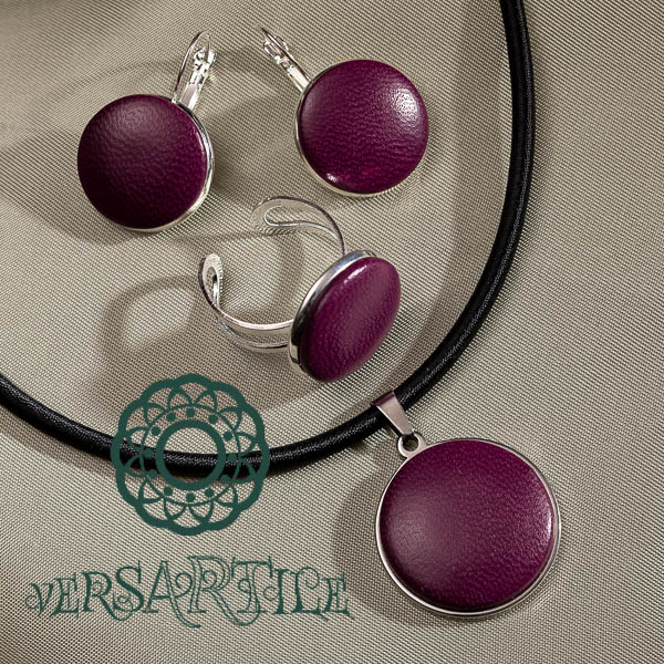 Mályvaszín bőrbetétes ékszerszett