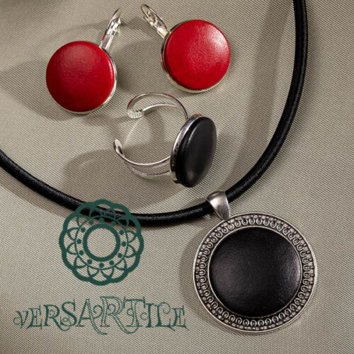 Vörös és fekete bőrbetétes ékszerszett