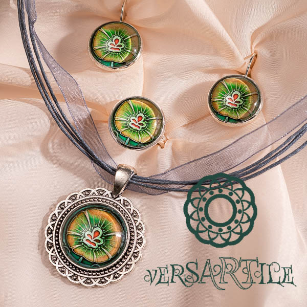 Stilizált virág mintás ékszerszett